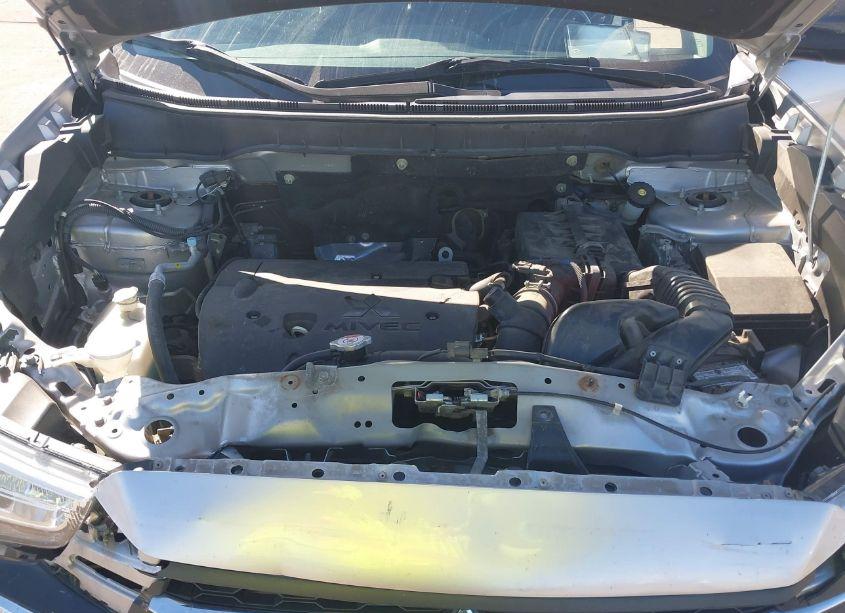 Photo 10 of 2019 Mitsubishi Outlander SPORT 2.0 LE (VIN JA4AR3AU5KU009537)