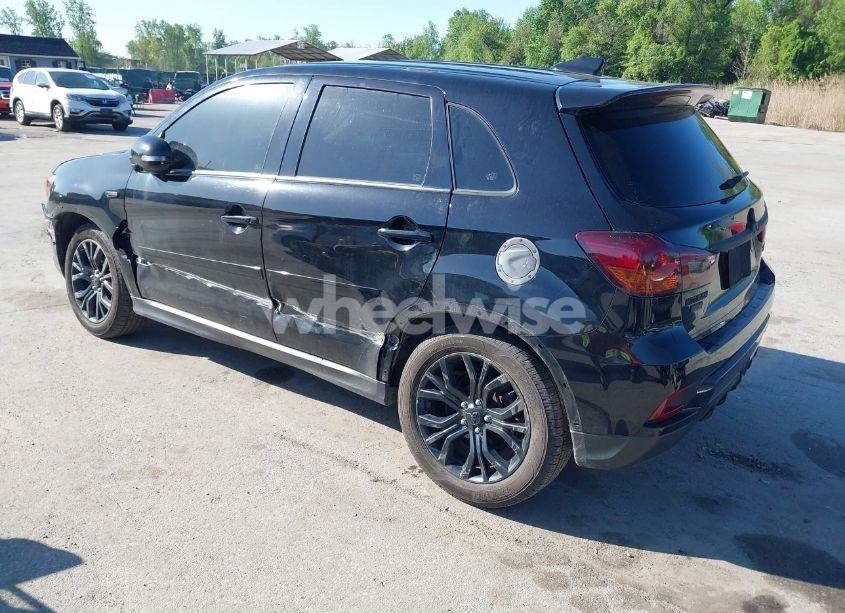 Photo 3 of 2019 Mitsubishi Outlander SPORT 2.0 SP (VIN JA4AR3AU5KU016441)