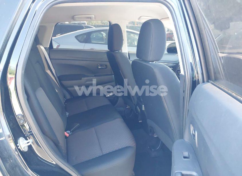 Photo 8 of 2019 Mitsubishi Outlander SPORT 2.0 SP (VIN JA4AR3AU5KU016441)