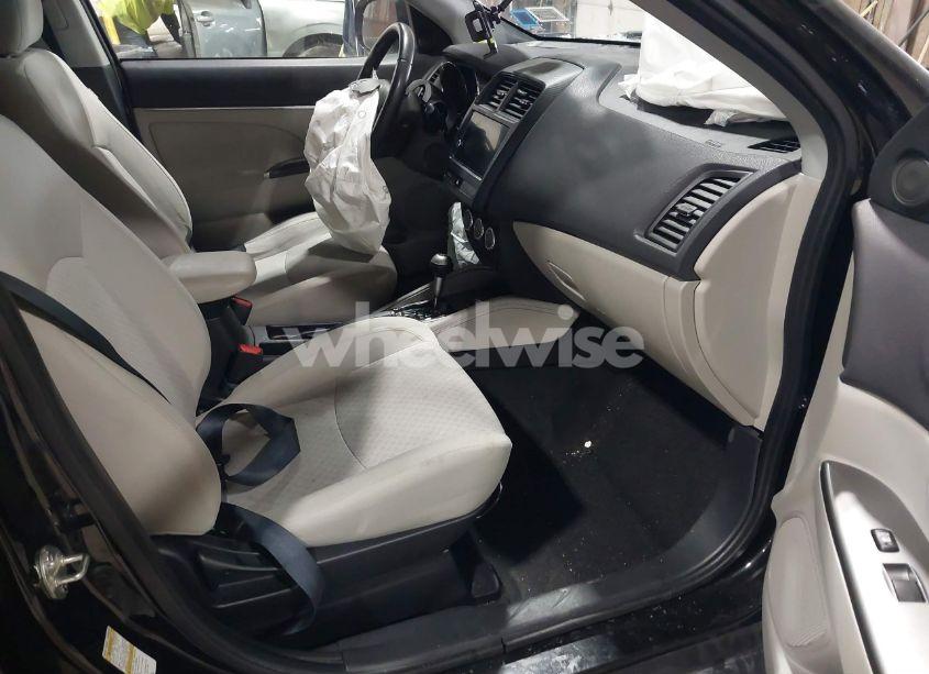 Photo 5 of 2019 Mitsubishi Outlander SPORT 2.0 SE (VIN JA4AR3AU5KU016682)