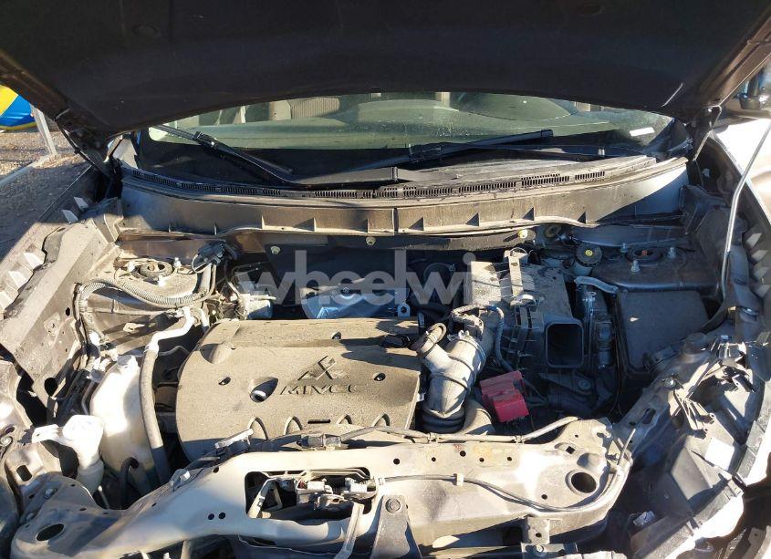 Photo 10 of 2019 Mitsubishi Outlander SPORT 2.0 LE (VIN JA4AR3AU5KU030663)