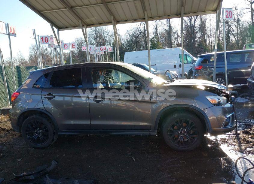 Photo 13 of 2019 Mitsubishi Outlander SPORT 2.0 LE (VIN JA4AR3AU5KU030663)