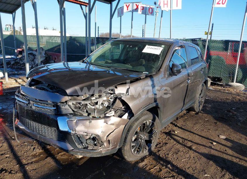 Photo 2 of 2019 Mitsubishi Outlander SPORT 2.0 LE (VIN JA4AR3AU5KU030663)