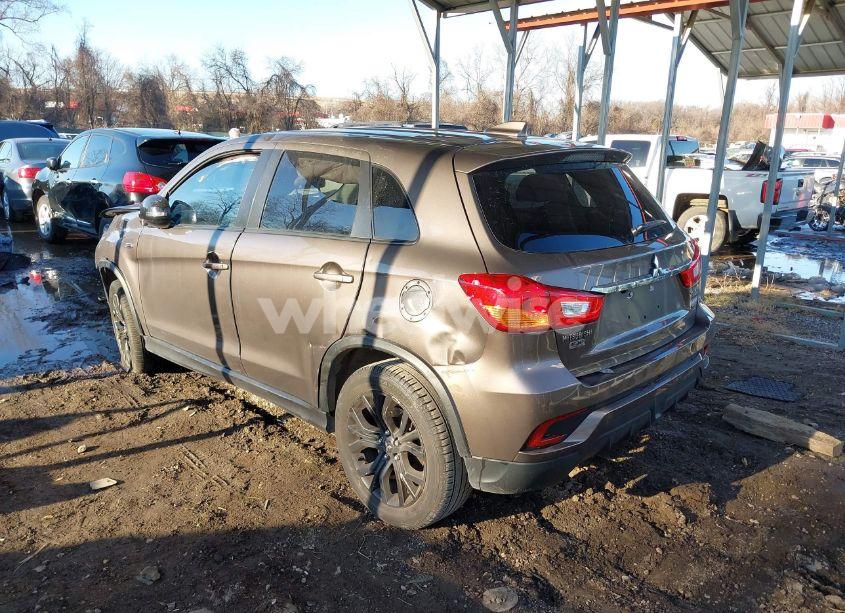 Photo 3 of 2019 Mitsubishi Outlander SPORT 2.0 LE (VIN JA4AR3AU5KU030663)