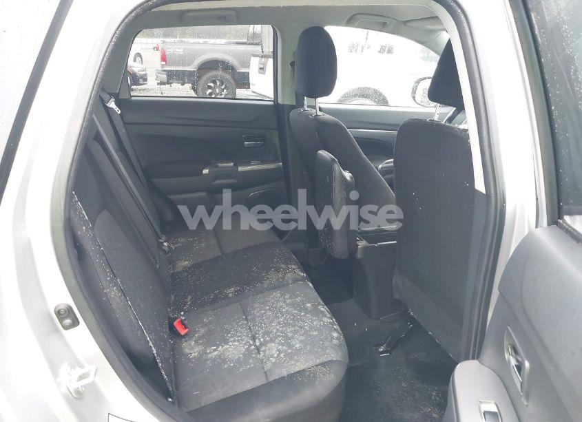 Photo 8 of 2020 Mitsubishi Outlander SPORT 2.0 SE (VIN JA4AR3AU5LU018840)