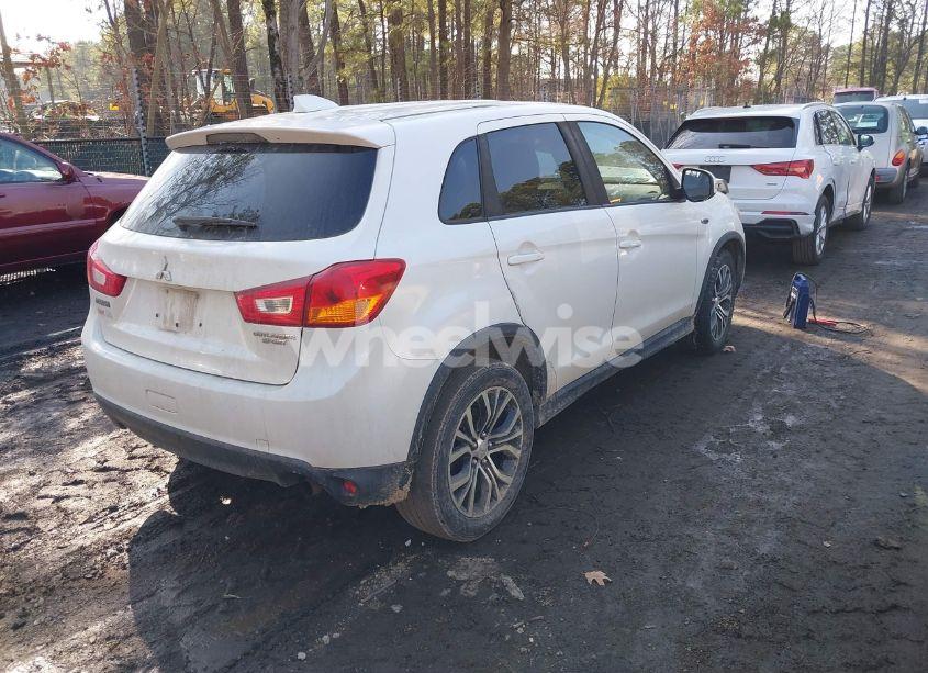 Photo 4 of 2017 Mitsubishi Outlander SPORT 2.0 ES (VIN JA4AR3AU6HZ067023)