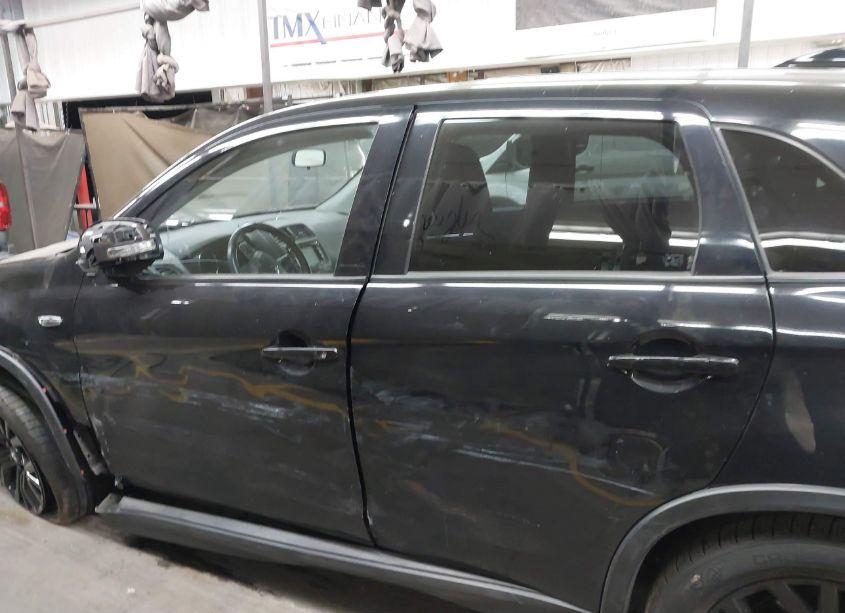 Photo 14 of 2018 Mitsubishi Outlander SPORT 2.0 LE (VIN JA4AR3AU6JZ020807)