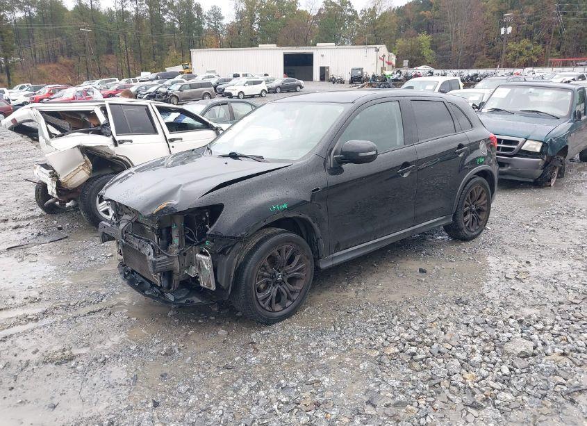 Photo 2 of 2019 Mitsubishi Outlander SPORT 2.0 LE (VIN JA4AR3AU6KU015122)