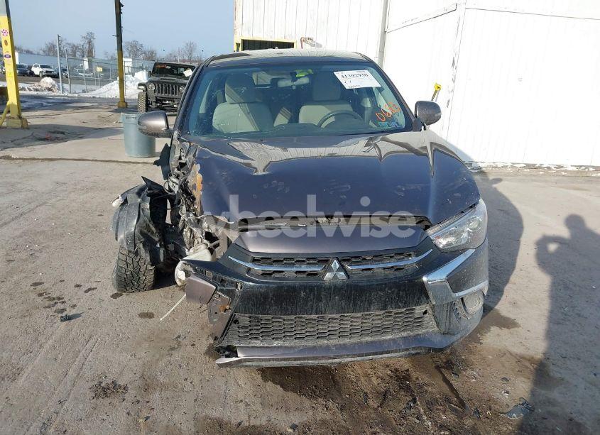 Photo 12 of 2018 Mitsubishi Outlander SPORT 2.0 ES/2.0 LE (VIN JA4AR3AU7JU020683)