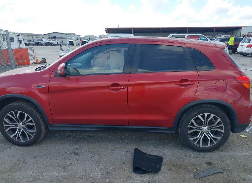 Photo 14 of 2018 Mitsubishi Outlander SPORT 2.0 ES (VIN JA4AR3AU7JZ032397)