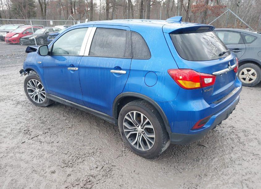 Photo 3 of 2019 Mitsubishi Outlander SPORT 2.0 ES (VIN JA4AR3AU7KU018790)