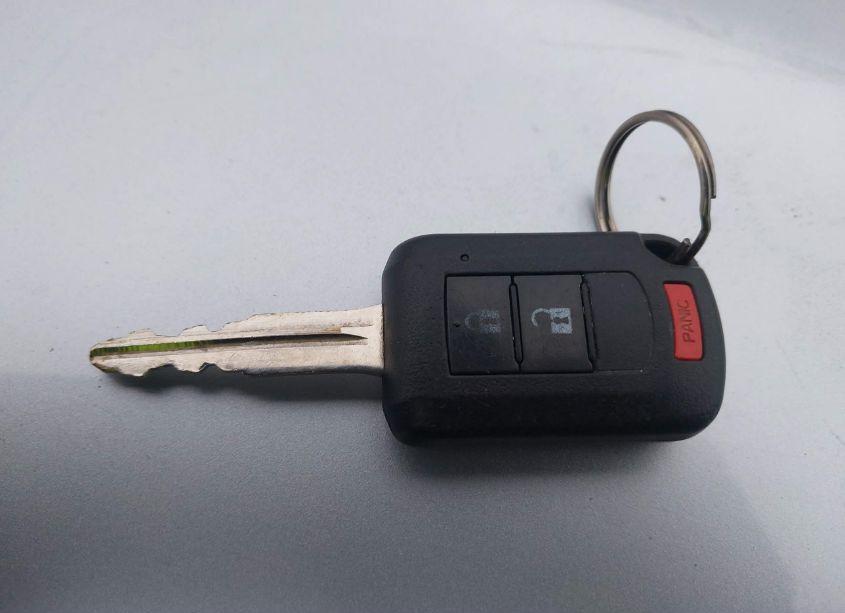 Photo 11 of 2016 Mitsubishi Outlander SPORT 2.0 ES (VIN JA4AR3AU8GZ026665)