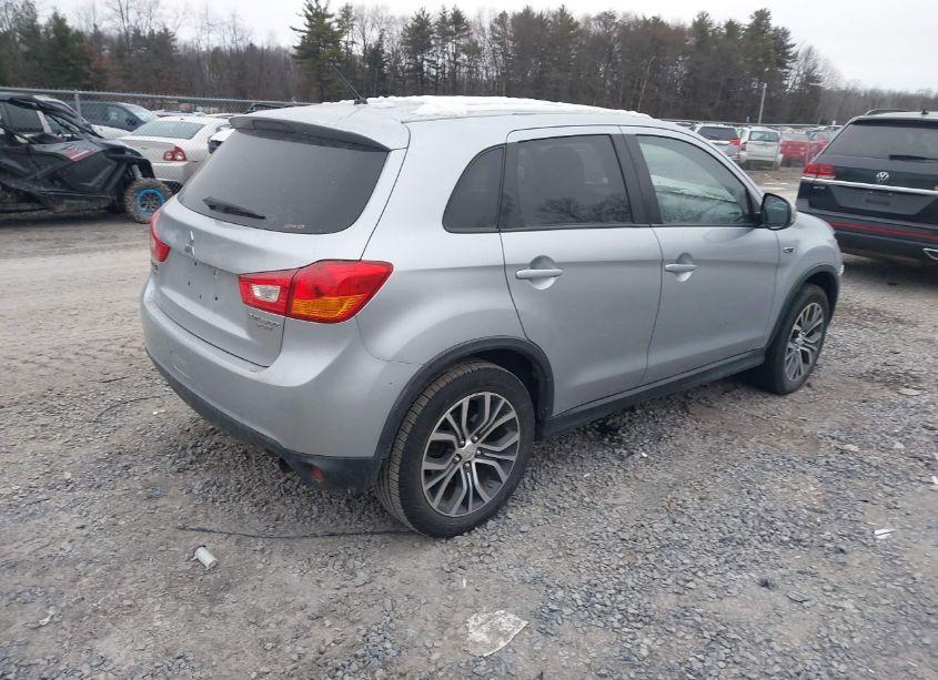 Photo 4 of 2016 Mitsubishi Outlander SPORT 2.0 ES (VIN JA4AR3AU8GZ026665)