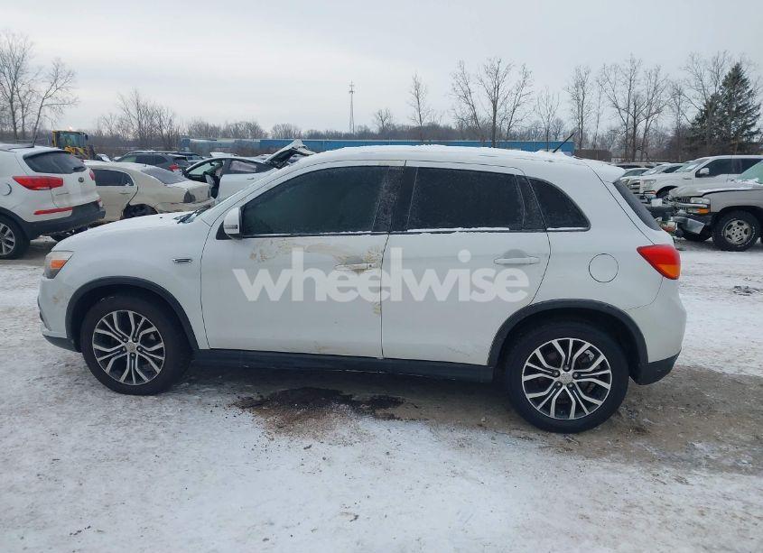 Photo 14 of 2016 Mitsubishi Outlander SPORT 2.0 ES (VIN JA4AR3AU8GZ045006)