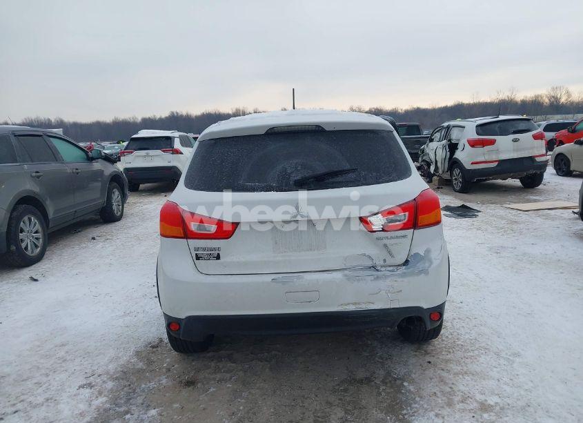 Photo 16 of 2016 Mitsubishi Outlander SPORT 2.0 ES (VIN JA4AR3AU8GZ045006)