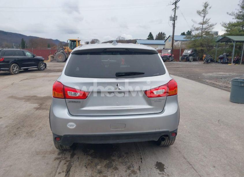 Photo 16 of 2017 Mitsubishi Outlander SPORT 2.0 ES/2.0 LE (VIN JA4AR3AU8HZ009267)