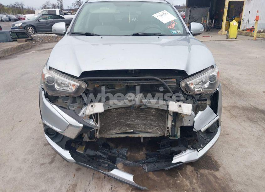 Photo 6 of 2017 Mitsubishi Outlander SPORT 2.0 ES/2.0 LE (VIN JA4AR3AU8HZ009267)