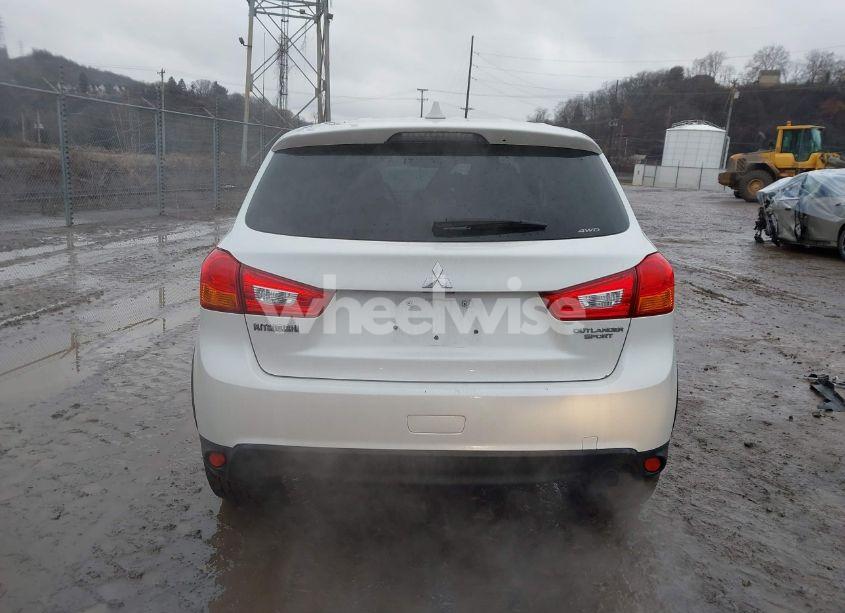 Photo 17 of 2017 Mitsubishi Outlander SPORT 2.0 ES (VIN JA4AR3AU8HZ061384)