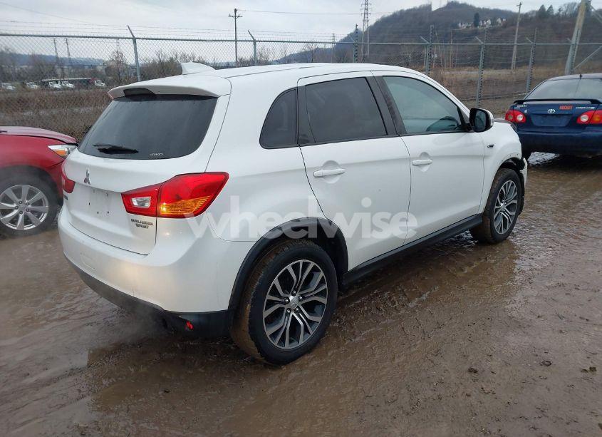 Photo 4 of 2017 Mitsubishi Outlander SPORT 2.0 ES (VIN JA4AR3AU8HZ061384)