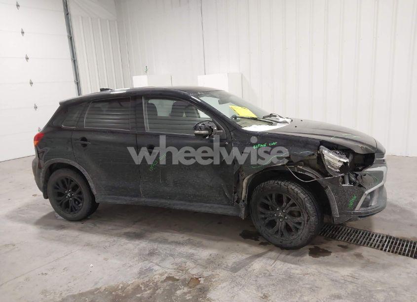 Photo 13 of 2018 Mitsubishi Outlander SPORT 2.0 LE (VIN JA4AR3AU8JU005769)
