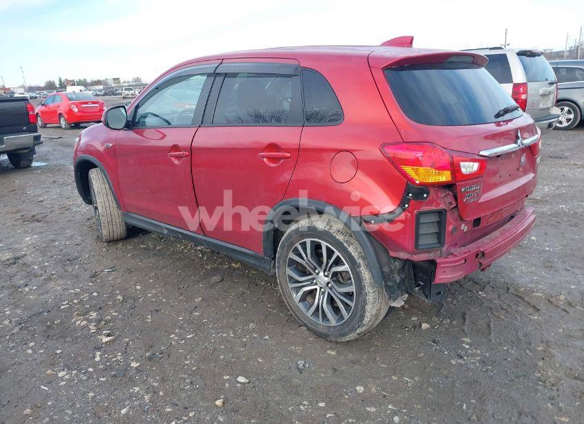 Photo 3 of 2018 Mitsubishi Outlander SPORT 2.0 ES (VIN JA4AR3AU8JU016349)