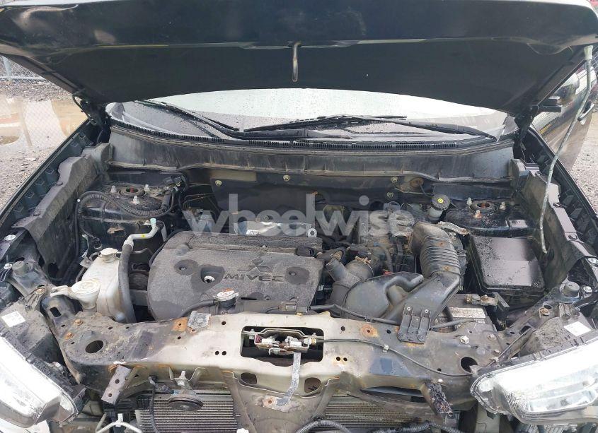 Photo 10 of 2019 Mitsubishi Outlander SPORT 2.0 LE (VIN JA4AR3AU8KU009256)