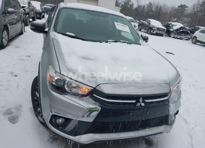 Photo 12 of 2019 Mitsubishi Outlander SPORT 2.0 LE (VIN JA4AR3AU8KU014439)