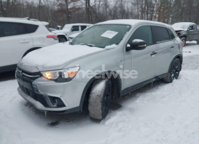 Photo 2 of 2019 Mitsubishi Outlander SPORT 2.0 LE (VIN JA4AR3AU8KU014439)