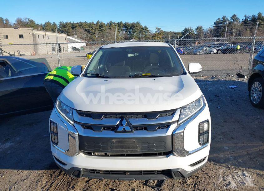 Photo 13 of 2020 Mitsubishi Outlander SPORT 2.0 BE AWC/2.0 ES AWC/2.0 SE AWC/2.0 SP AWC (VIN JA4AR3AU8LU029203)