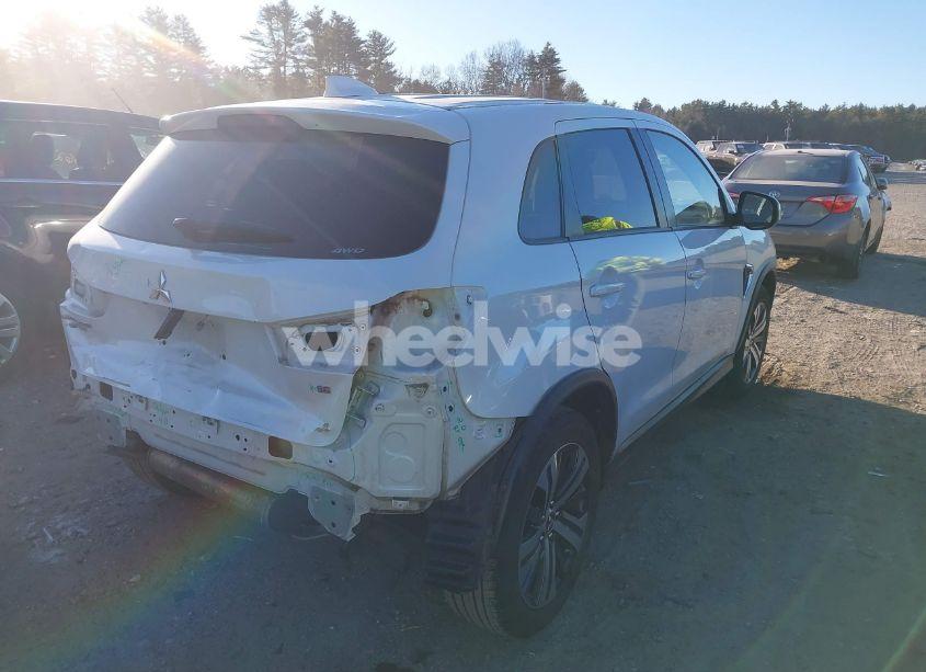 Photo 4 of 2020 Mitsubishi Outlander SPORT 2.0 BE AWC/2.0 ES AWC/2.0 SE AWC/2.0 SP AWC (VIN JA4AR3AU8LU029203)