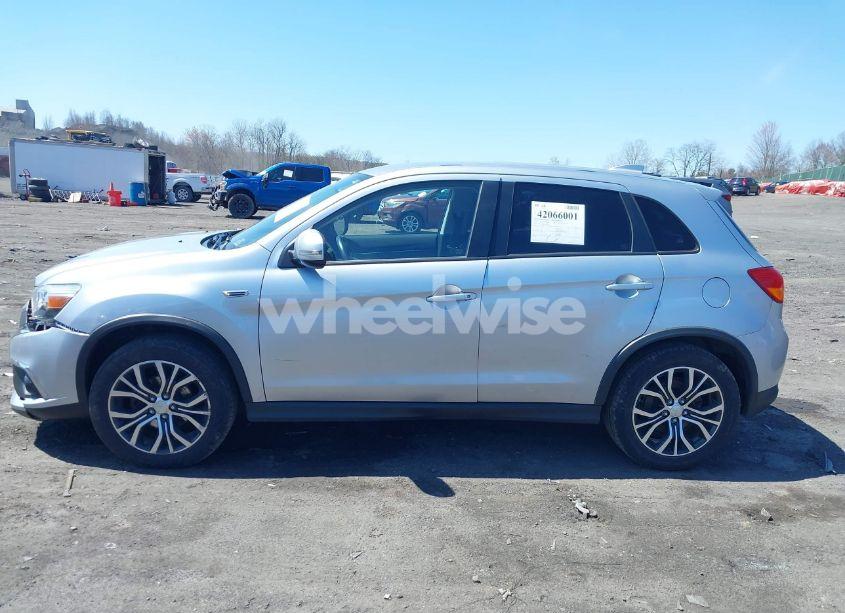 Photo 14 of 2017 Mitsubishi Outlander SPORT 2.0 ES (VIN JA4AR3AU9HZ011416)