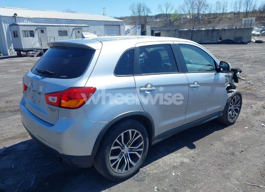 Photo 4 of 2017 Mitsubishi Outlander SPORT 2.0 ES (VIN JA4AR3AU9HZ011416)