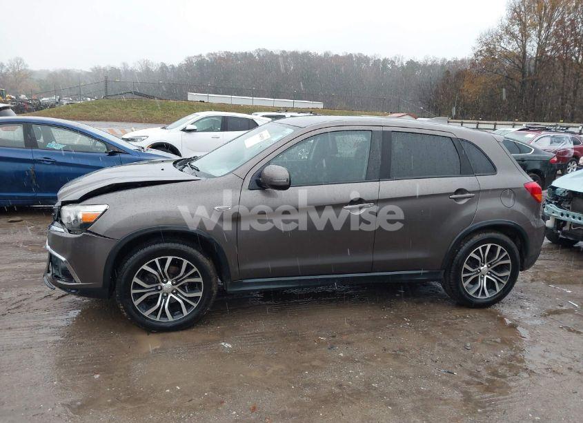 Photo 14 of 2018 Mitsubishi Outlander SPORT 2.0 ES/2.0 LE (VIN JA4AR3AU9JU017574)