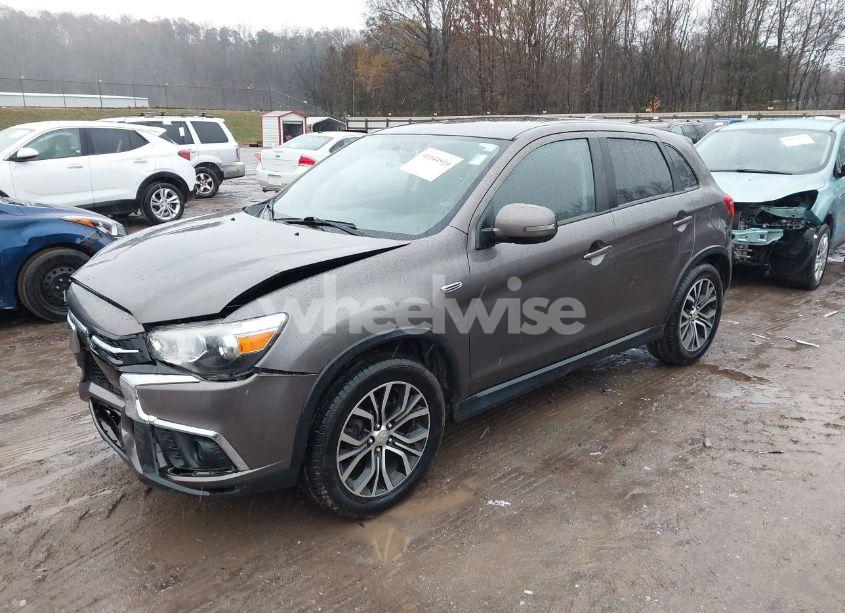 Photo 2 of 2018 Mitsubishi Outlander SPORT 2.0 ES/2.0 LE (VIN JA4AR3AU9JU017574)