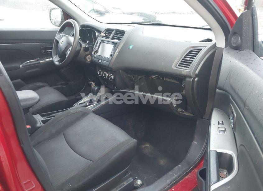 Photo 5 of 2018 Mitsubishi Outlander SPORT 2.0 ES (VIN JA4AR3AU9JZ025306)