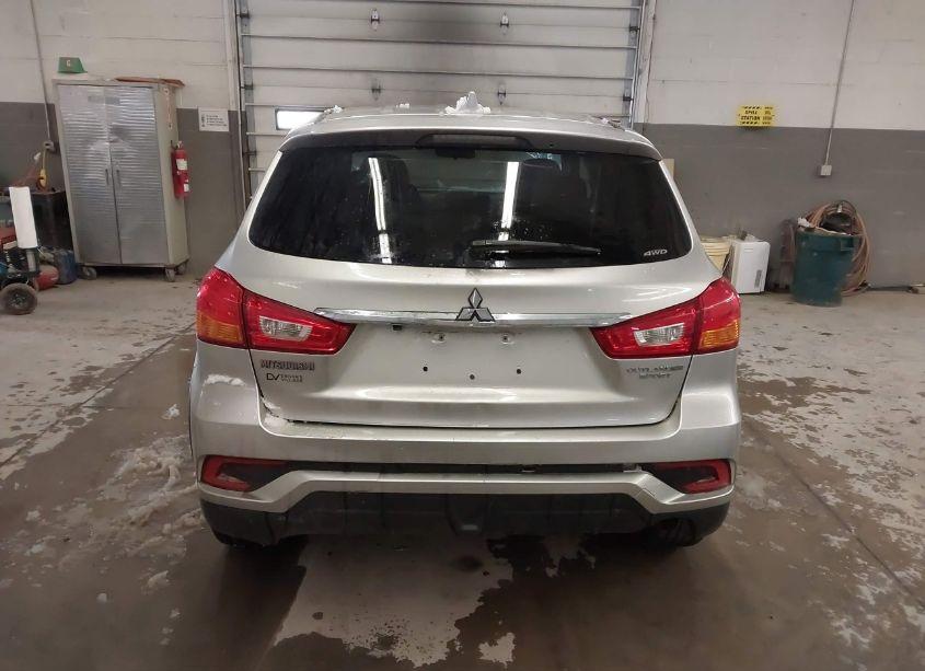 Photo 16 of 2018 Mitsubishi Outlander SPORT 2.0 ES (VIN JA4AR3AU9JZ029856)