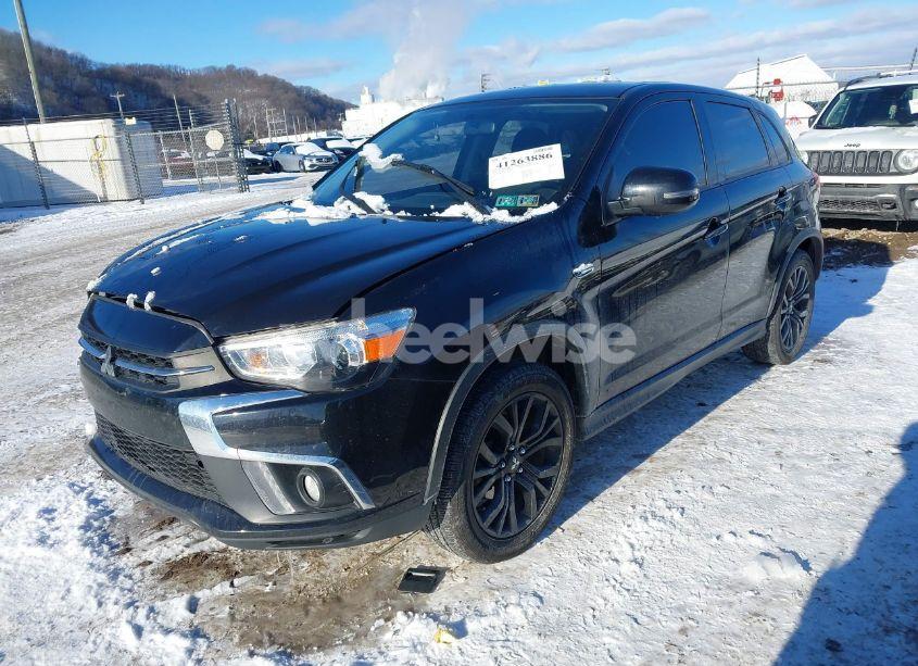 Photo 2 of 2019 Mitsubishi Outlander SPORT 2.0 LE (VIN JA4AR3AU9KU025689)
