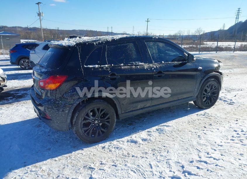 Photo 4 of 2019 Mitsubishi Outlander SPORT 2.0 LE (VIN JA4AR3AU9KU025689)