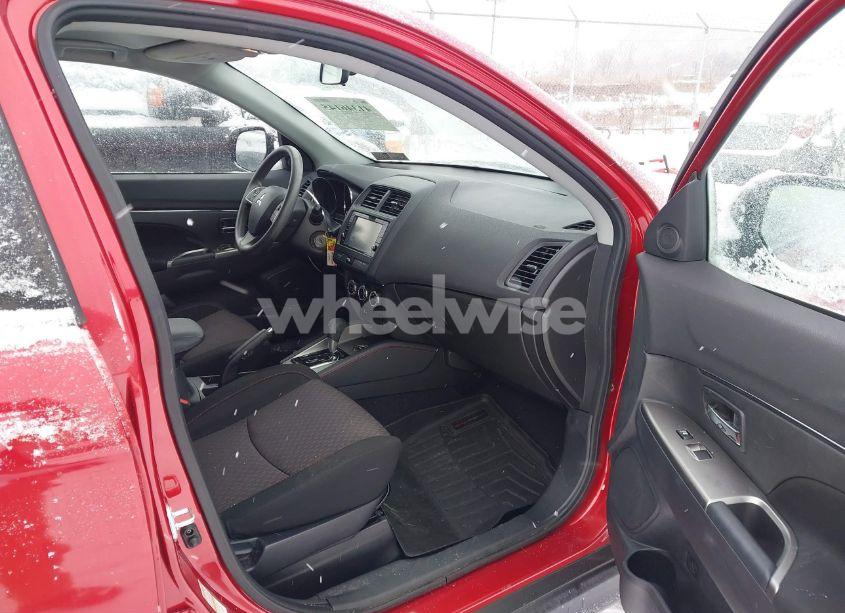 Photo 5 of 2019 Mitsubishi Outlander SPORT 2.0 ES (VIN JA4AR3AU9KU028026)