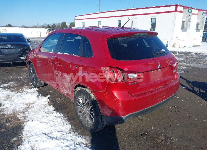 Photo 3 of 2016 Mitsubishi Outlander SPORT 2.0 ES (VIN JA4AR3AUXGZ025730)