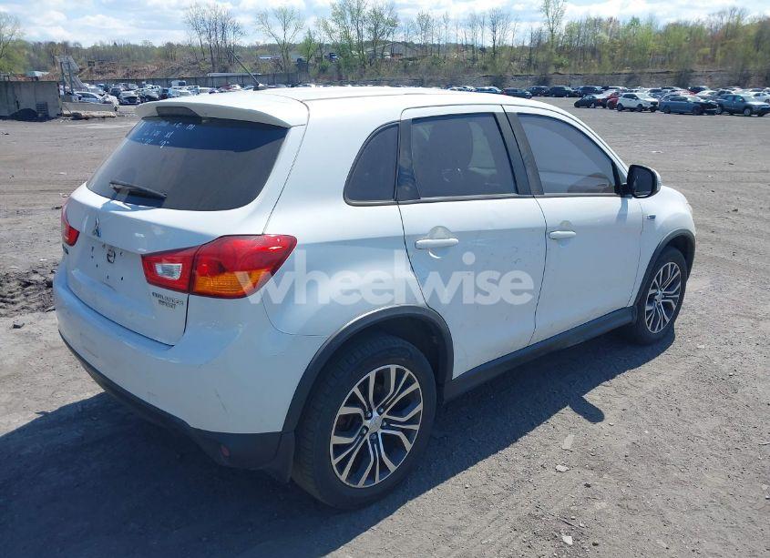 Photo 4 of 2016 Mitsubishi Outlander SPORT 2.0 ES (VIN JA4AR3AUXGZ032676)