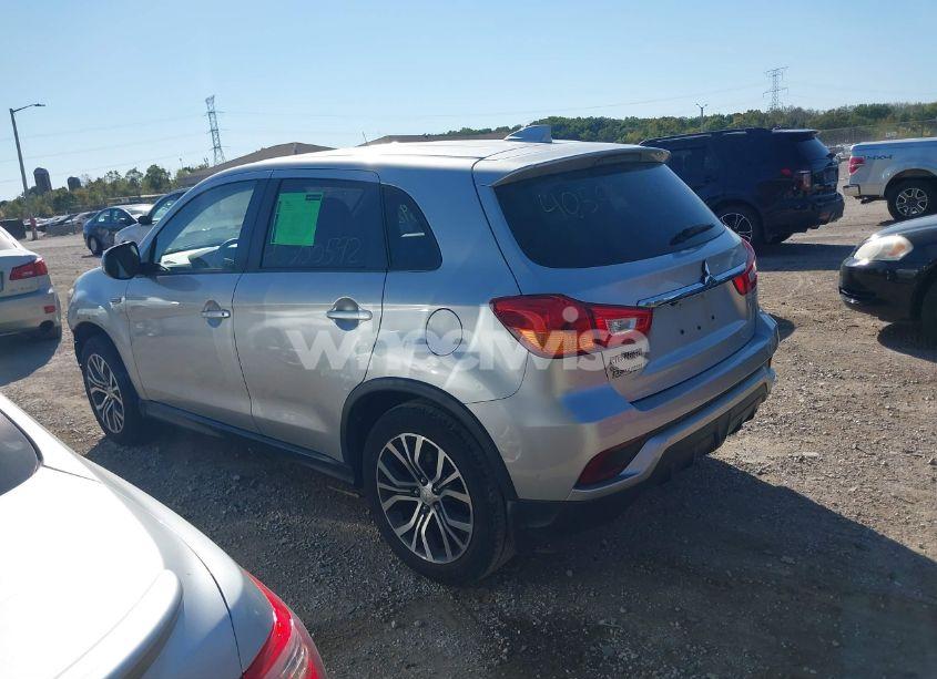 Photo 3 of 2019 Mitsubishi Outlander SPORT 2.0 ES/2.0 LE/2.0 SE/2.0 SP (VIN JA4AR3AUXKU005726)