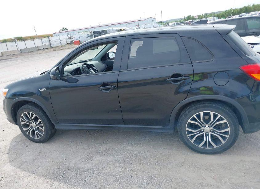 Photo 14 of 2019 Mitsubishi Outlander SPORT 2.0 ES/2.0 LE/2.0 SE/2.0 SP (VIN JA4AR3AUXKU032358)