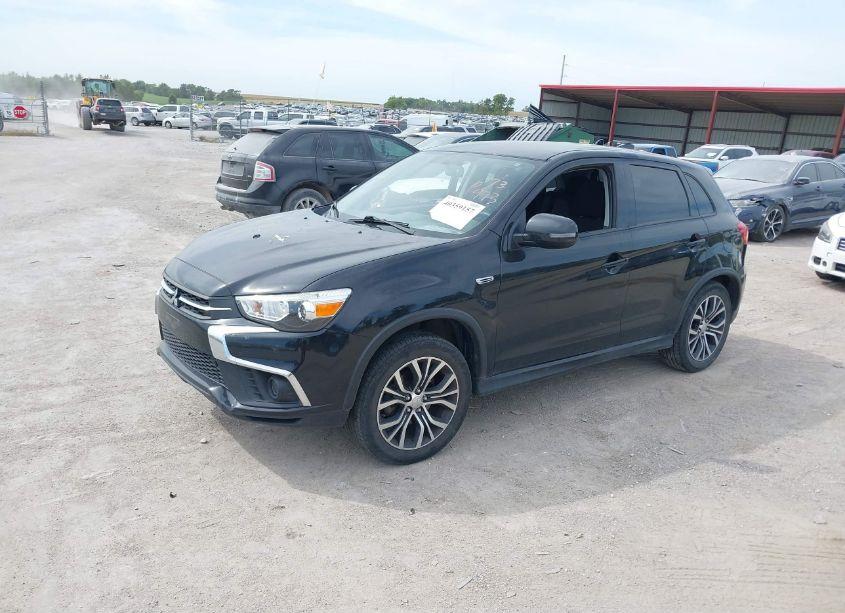 Photo 2 of 2019 Mitsubishi Outlander SPORT 2.0 ES/2.0 LE/2.0 SE/2.0 SP (VIN JA4AR3AUXKU032358)