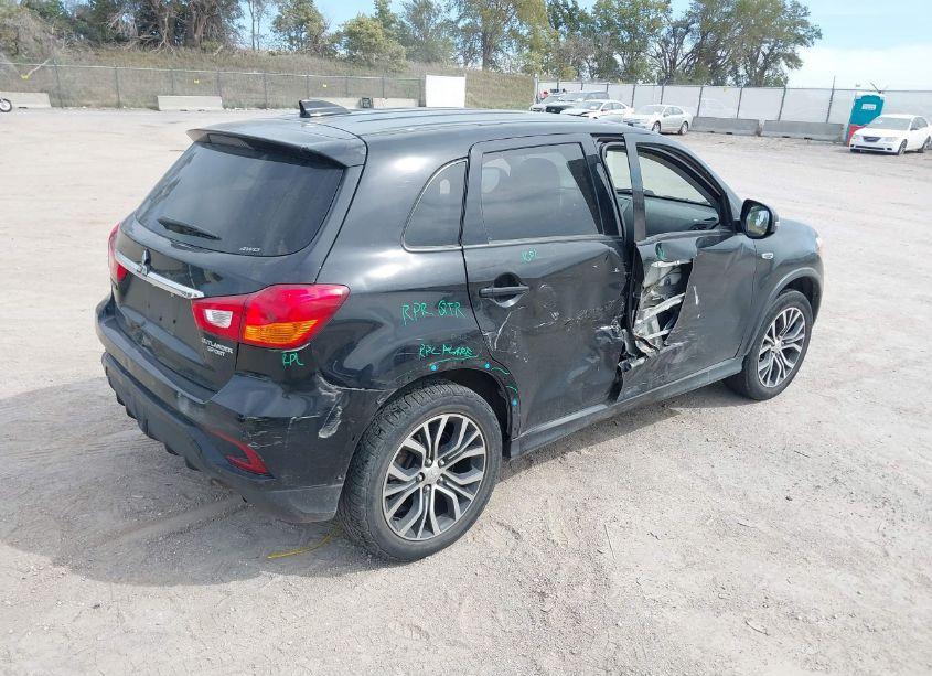 Photo 4 of 2019 Mitsubishi Outlander SPORT 2.0 ES/2.0 LE/2.0 SE/2.0 SP (VIN JA4AR3AUXKU032358)