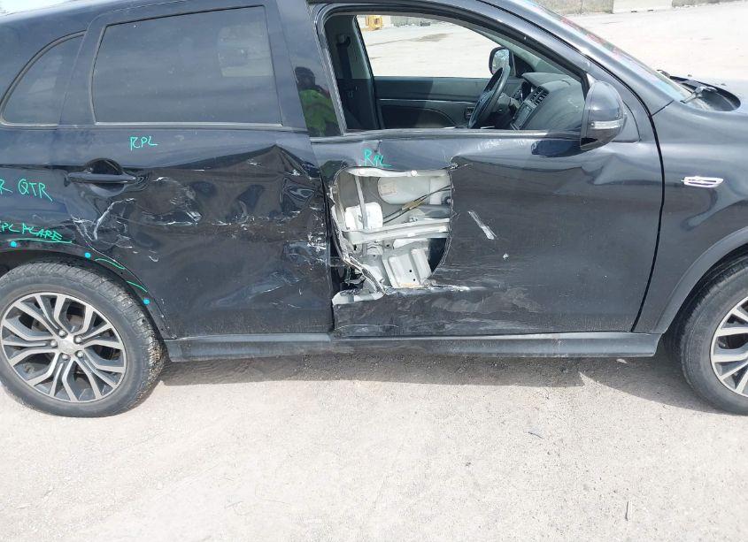 Photo 6 of 2019 Mitsubishi Outlander SPORT 2.0 ES/2.0 LE/2.0 SE/2.0 SP (VIN JA4AR3AUXKU032358)