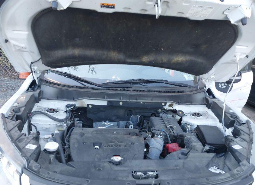 Photo 10 of 2020 Mitsubishi Outlander SPORT 2.0 SE (VIN JA4AR3AUXLU019322)