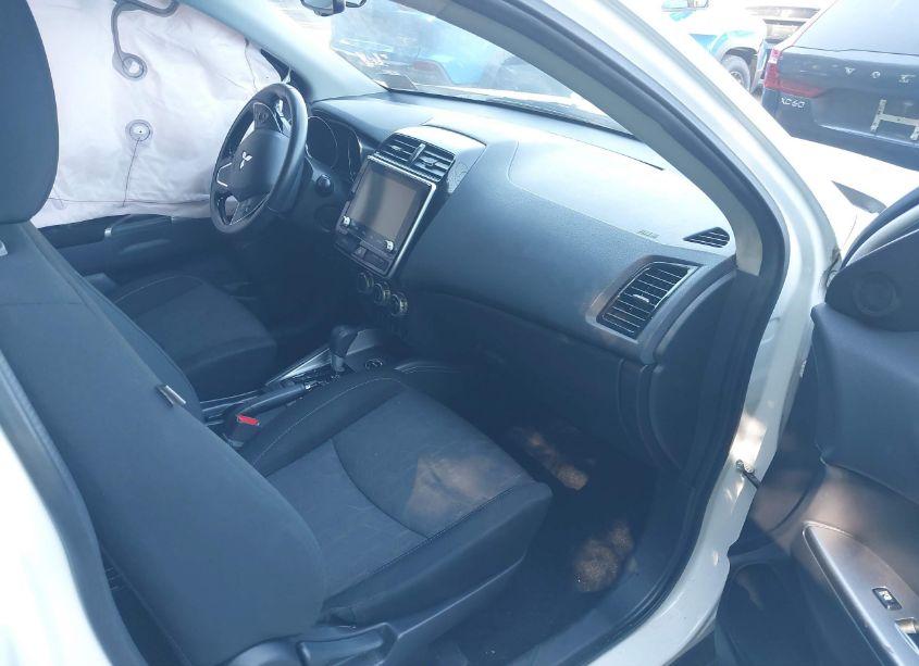 Photo 5 of 2020 Mitsubishi Outlander SPORT 2.0 SE (VIN JA4AR3AUXLU019322)