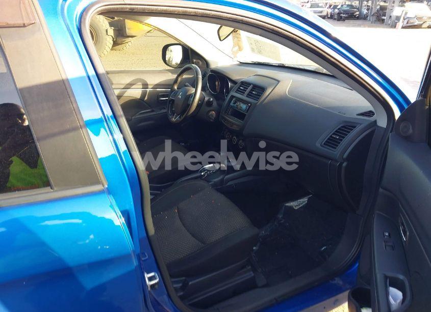 Photo 5 of 2016 Mitsubishi Outlander SPORT 2.4 ES (VIN JA4AR3AW0GZ057815)