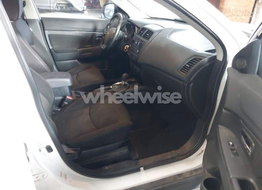 Photo 5 of 2016 Mitsubishi Outlander SPORT 2.4 ES (VIN JA4AR3AW1GZ025018)